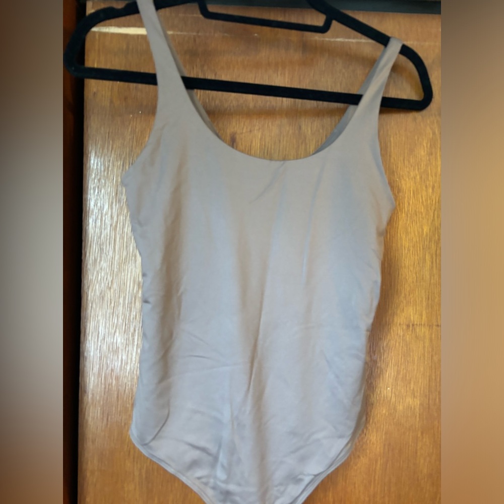 Womens Abercrombie & Fitch Scoopneck thong bodysuit; Soft A&F Collection (S)